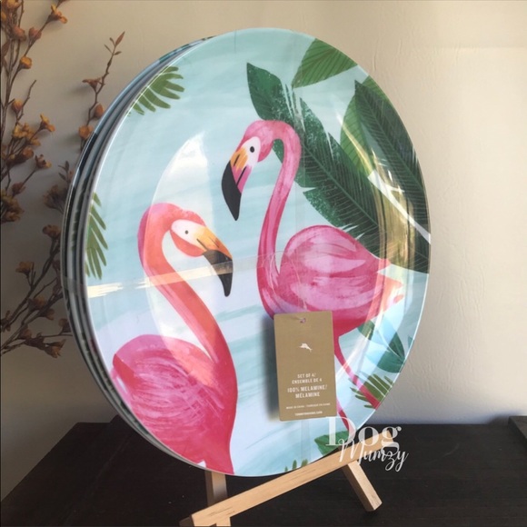 Tommy Bahama Flamingo Melamine Plates Set - Picture 2 of 3